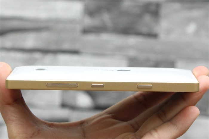 Điện thoại Nokia Lumia 930