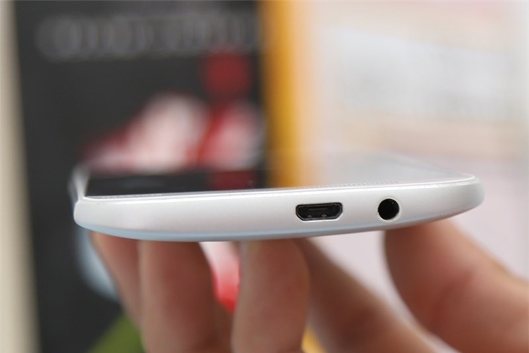 Điện thoại HTC One M8