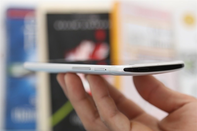 Điện thoại HTC One M8