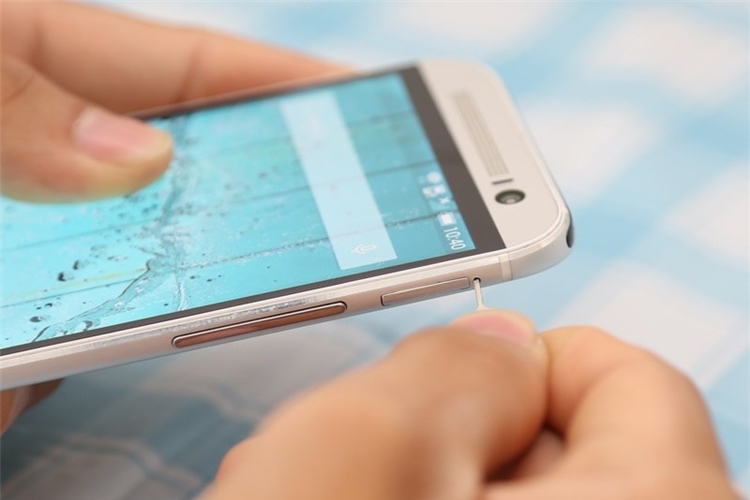 Điện thoại HTC One M8