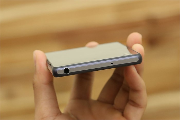 Điện thoại Sony Xperia Z2