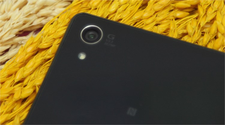 Điện thoại Sony Xperia Z2