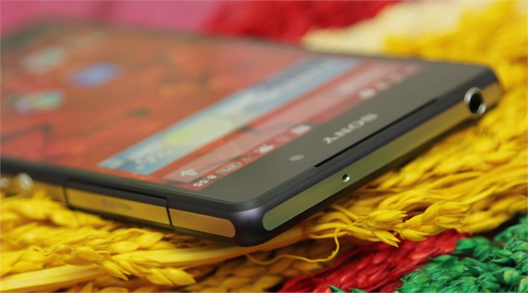 Điện thoại Sony Xperia Z2