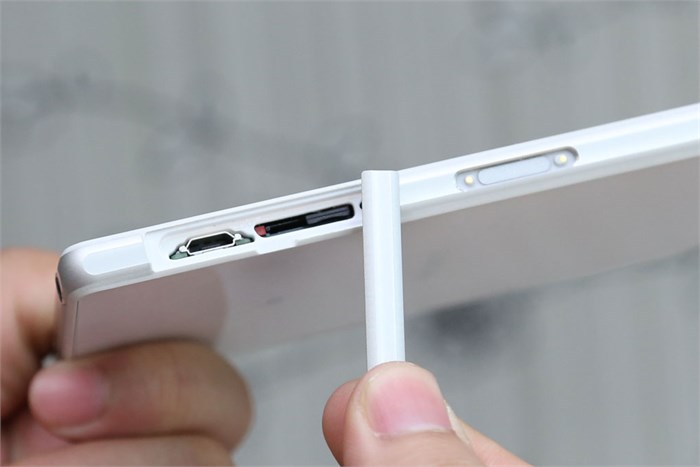 Điện thoại Sony Xperia Z2