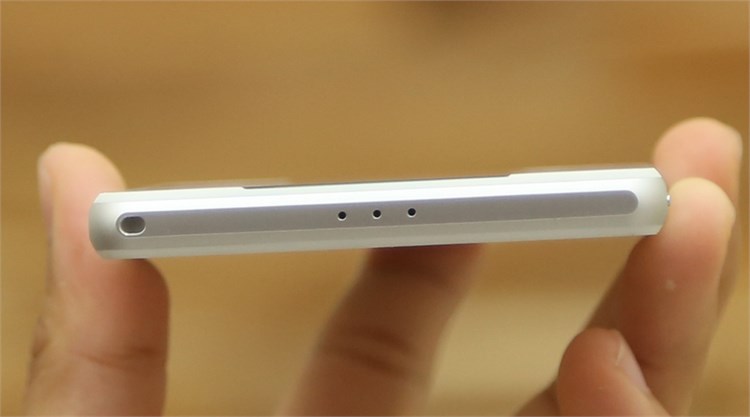 Điện thoại Sony Xperia Z2