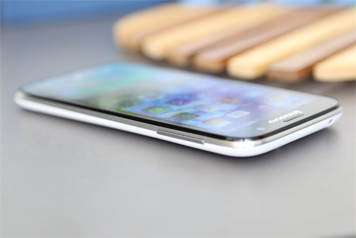 Điện thoại Lenovo A859