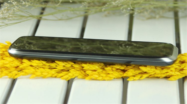 Điện thoại Lenovo A859