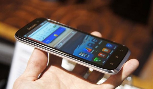 Đường viền kim loại giúp tăng thêm thẩm mỹ cho sản phẩm Đường viền kim loại giúp tăng thêm thẩm mỹ cho sản phẩm