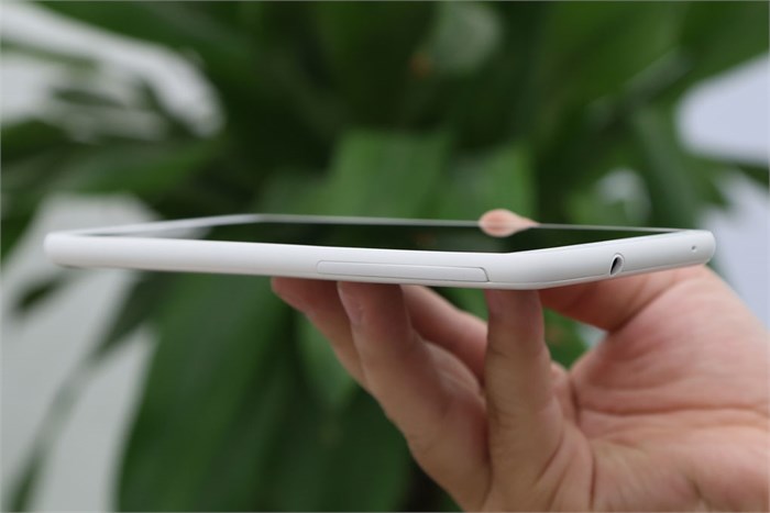 Điện thoại HTC Desire 816