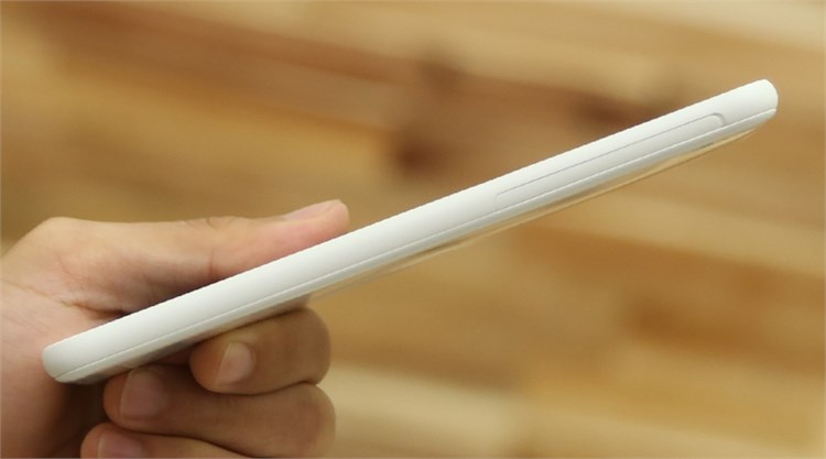 Điện thoại HTC Desire 816