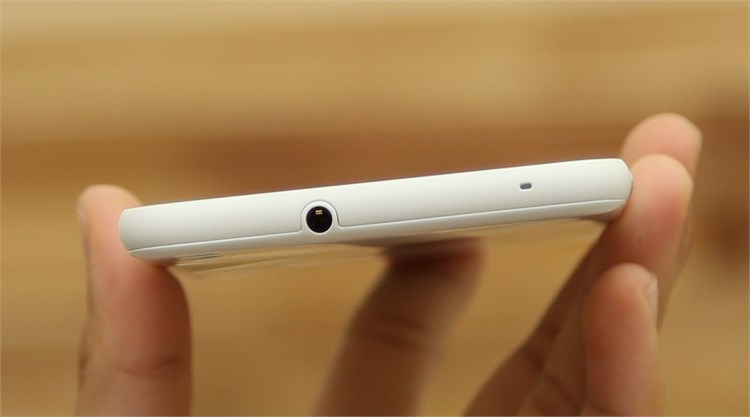 Điện thoại HTC Desire 816