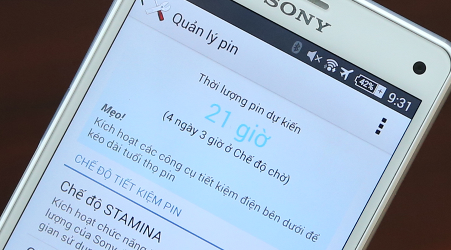 <p>Pin 2300mAh c&ugrave;ng chế độ tiết kiệm pin Battery STAMINA gi&uacute;p m&aacute;y sử dụng được l&acirc;u hơn, kết nối v&agrave; giải tr&iacute; kh&ocirc;ng giới hạn.</p>