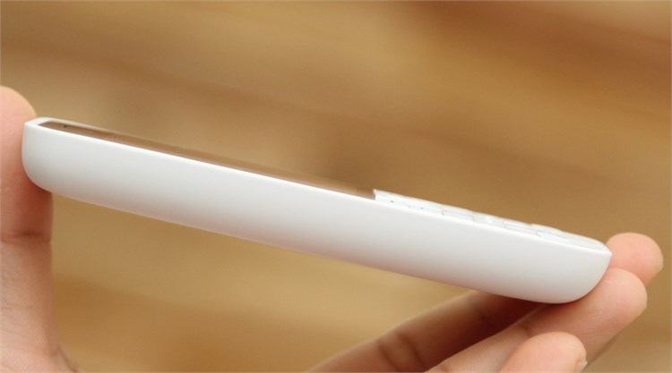 Điện thoại Nokia 220 Màu Trắng
