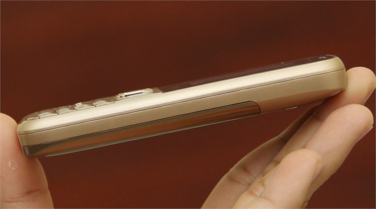 Điện thoại Q-mobile LIM 03