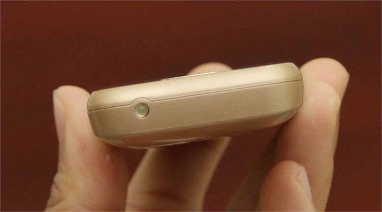 Điện thoại Q-mobile LIM 03