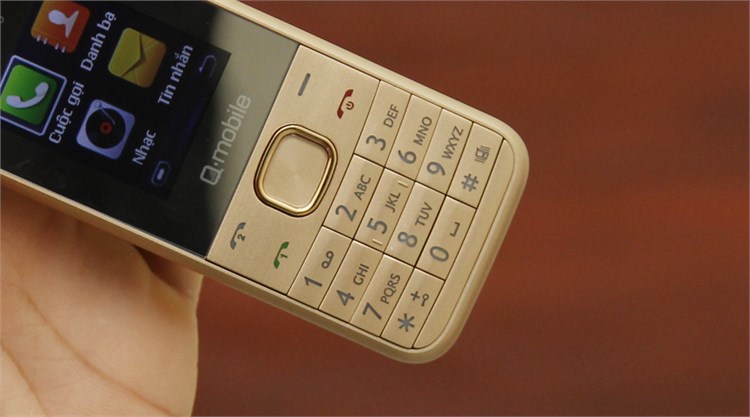 Điện thoại Q-mobile LIM 03