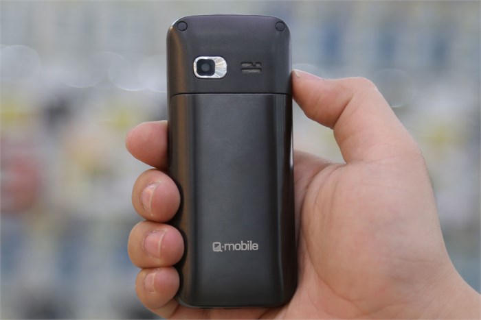Điện thoại Q-Mobile LIM 03