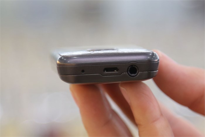 Điện thoại Q-Mobile LIM 03