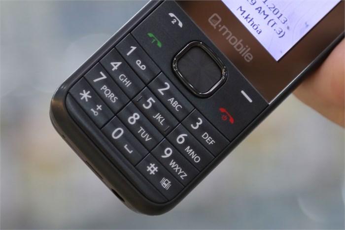 Điện thoại Q-Mobile LIM 03