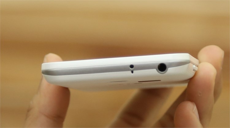 Điện thoại LG L90 Dual D410 Màu Trắng