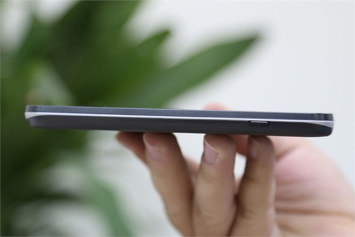 Điện thoại LG L90 Dual D410 Màu Đen