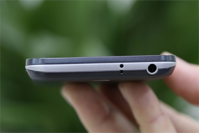 Điện thoại LG L90 Dual D410 Màu Đen