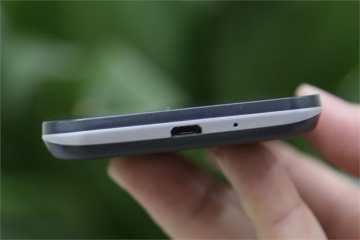 Điện thoại LG L90 Dual D410 Màu Đen