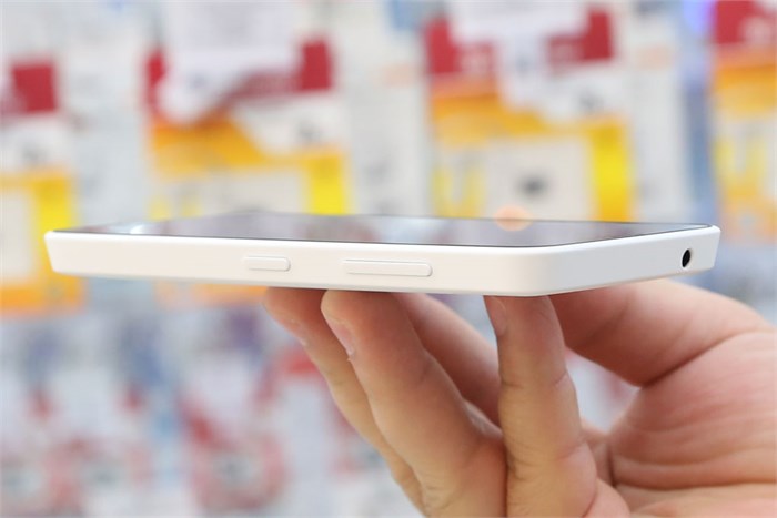 Điện thoại Nokia Lumia 630