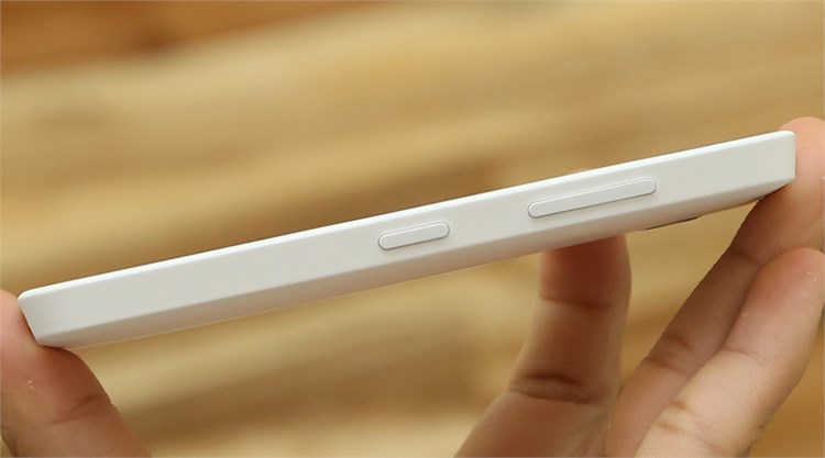 Điện thoại Nokia Lumia 630