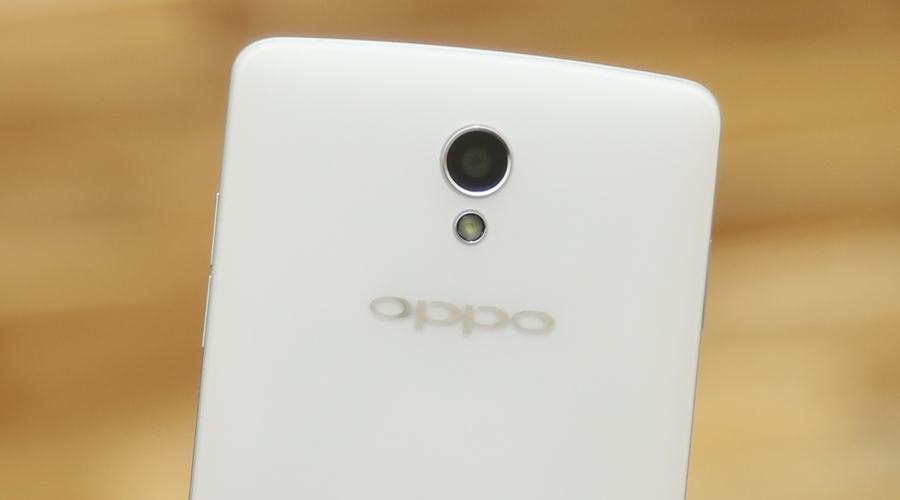 <p>Chụp ảnh sắc n&eacute;t, m&agrave;u sắc h&agrave;i h&ograve;a với camera 5 MP c&ugrave;ng nhiều t&iacute;nh năng xử l&yacute; ảnh như HDR, Panorama, l&agrave;m đẹp da gi&uacute;p ảnh sắc n&eacute;t, ấn tượng</p>