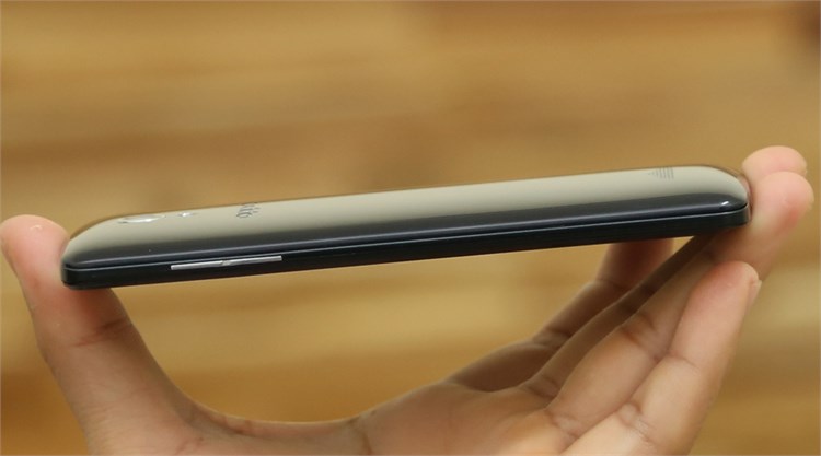 Điện thoại OPPO YoYo R2001