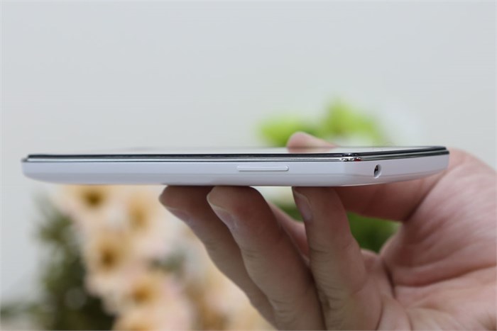 Điện thoại OPPO Joy R1001