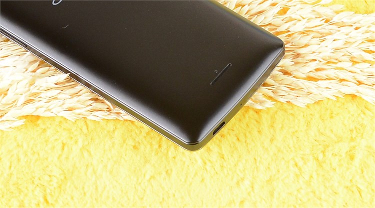 Điện thoại OPPO Joy R1001