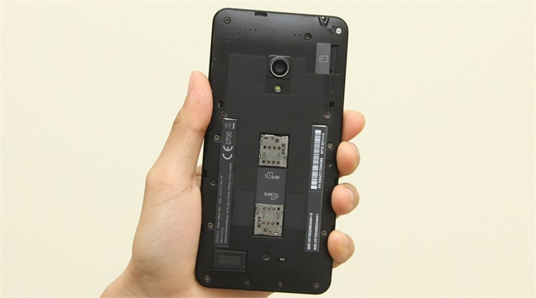 Điện thoại Asus Zenfone 5