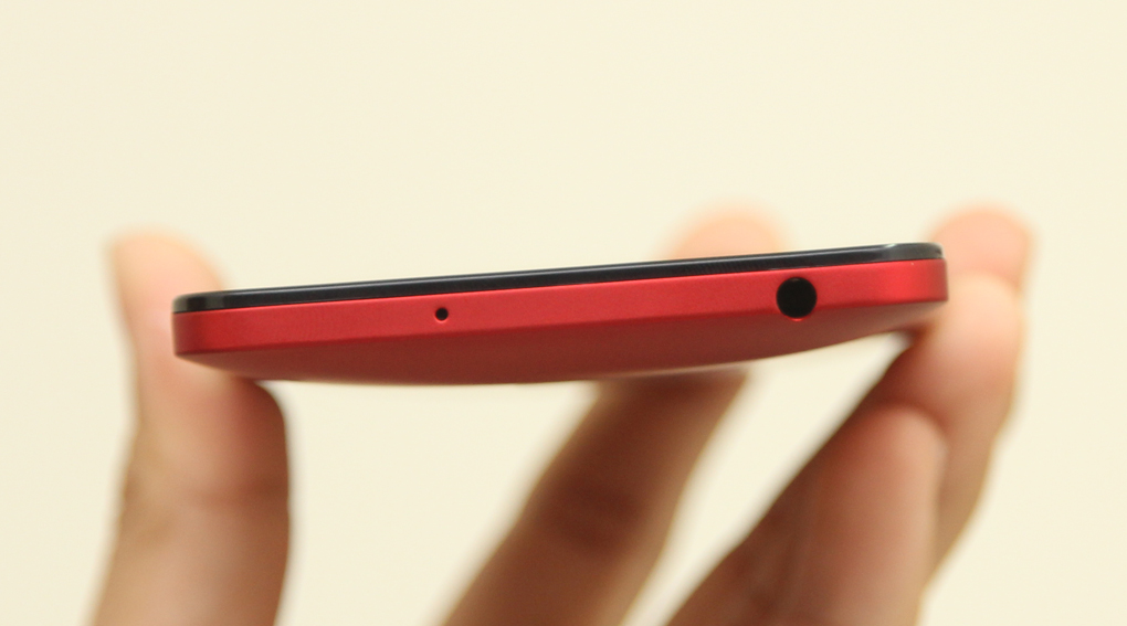 Điện thoại Asus Zenfone 5
