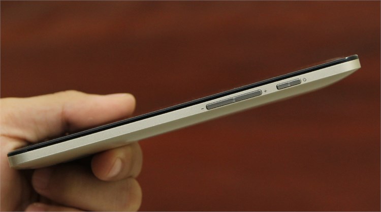 Điện thoại Asus Zenfone 5