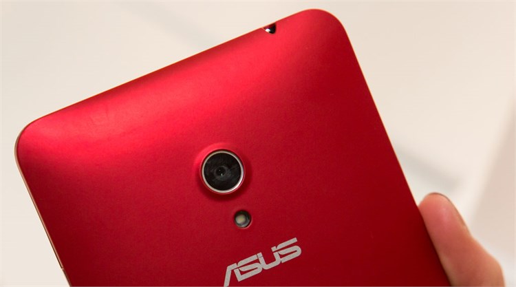 Điện thoại Asus Zenfone 6 A601