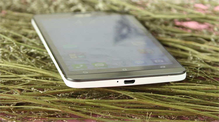 Điện thoại Asus Zenfone 6 A601