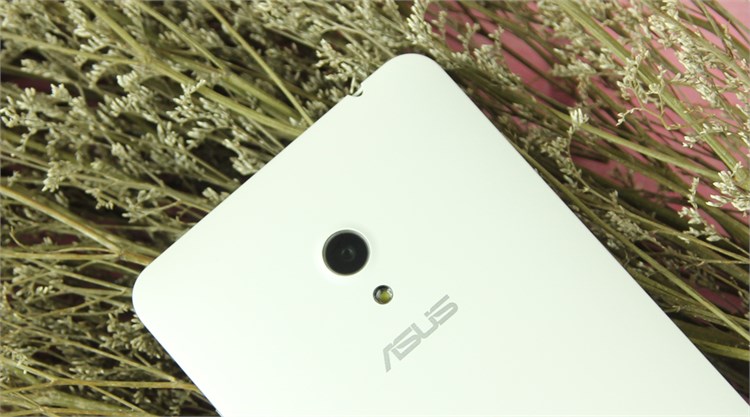 Điện thoại Asus Zenfone 6 A601