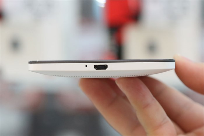 Điện thoại Asus Zenfone 6 A601