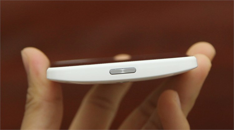 Điện thoại HTC One E8