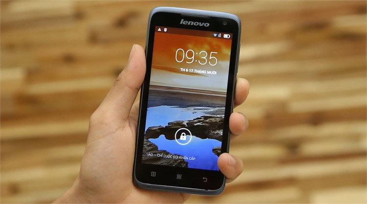 Điện thoại Lenovo A526