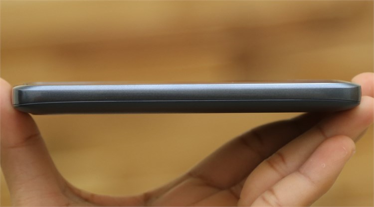 Điện thoại Lenovo A526