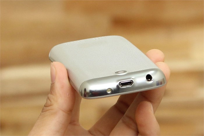 Điện thoại Q-Mobile Q150