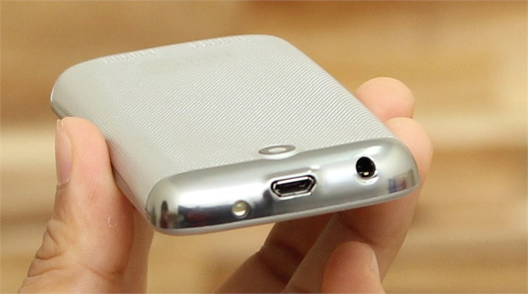 Điện thoại Q-Mobile Q150
