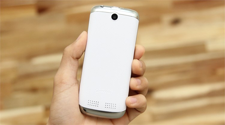Điện thoại Q-Mobile Q150