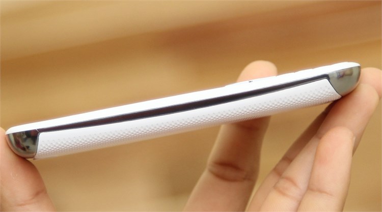 Điện thoại Q-Mobile Q150