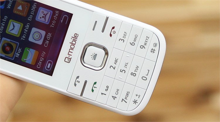 Điện thoại Q-Mobile Q150