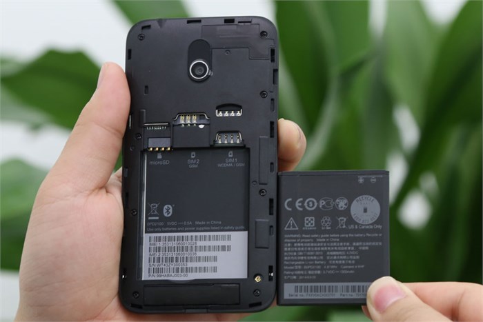 Điện thoại HTC Desire 210 Dual SIM