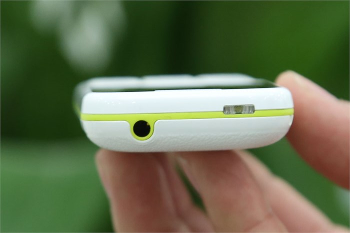 Điện thoại Samsung Piton B310